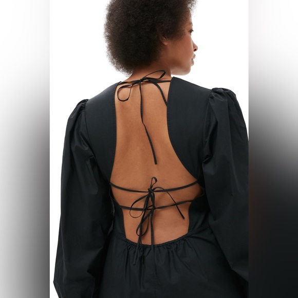 NWOT GANNI COTTON POPLIN OPEN BACK MINI DRESS
Size 4 $295 - Picture 5 of 6